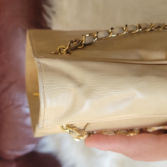 CHANEL Vintage - Picture 11 of 17